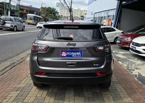 Jeep Compass LONG. T270 1.3 TB 4X2 FLEX AUT.