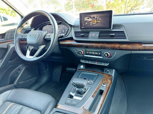 Audi Q5 2.0 L T Elite Dsg