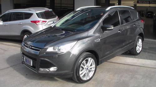 Imagen 3 de 13 de Ford Kuga Titanium 2.0t Ecoboost 4x4 Aut 2016