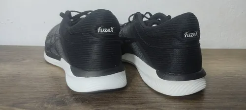 Asics fuzex preto online