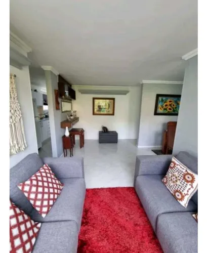 Venta De Apartamento En La Loma De San Julian