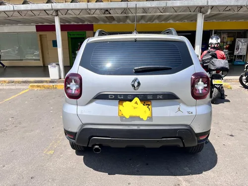 Renault Duster 1.3 Zen CVT (automatica)