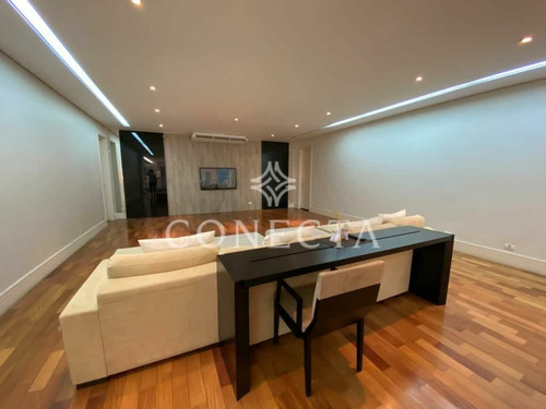 Imagem 16 de 30 de Tamboré 01 | Casa Alto Padrão | 5 Suítes | A Venda | Amplo Living | Salão De Festas | Fino Acabamento - Cnc1228