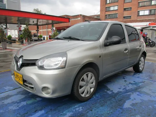Renault Clio Style 1200cc Mt Aa
