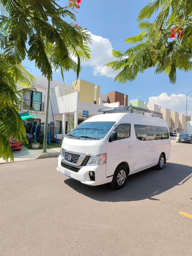 Urvan 2022 15 Pasajeros Gasolina Estándar