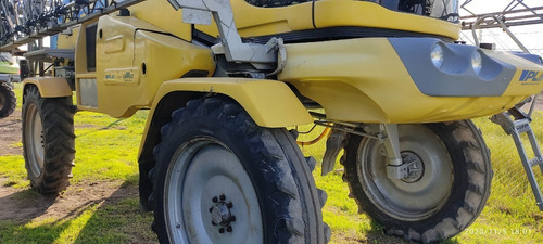 Fumigador Autoprop. Pla,año 2008, 24 Mts Botalon,deutz 6 Cil