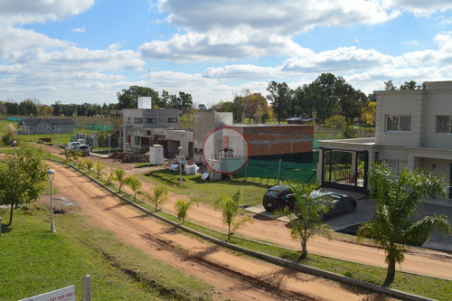 Imagen 1 de 11 de Terreno Lote En Venta Ubicado En Joaquín Gorina, La Plata