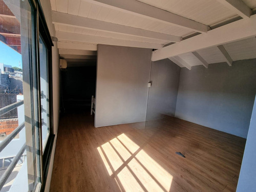 Departamento Con Patio En Munro