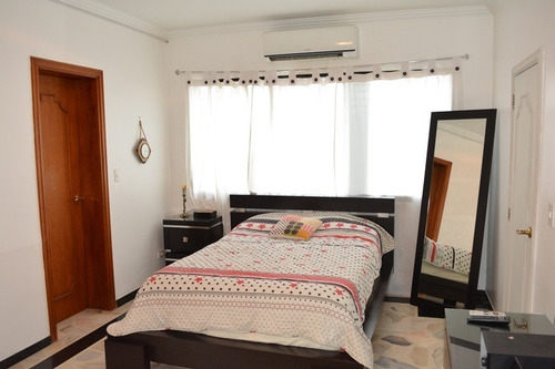 Imagen 12 de 29 de Casa En El Bosque Valencia Con Piscina, Marisol Castro 0424-4923040