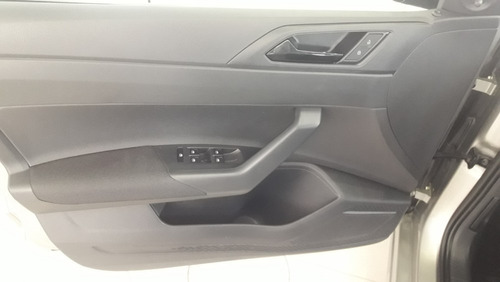 Volkswagen Virtus W