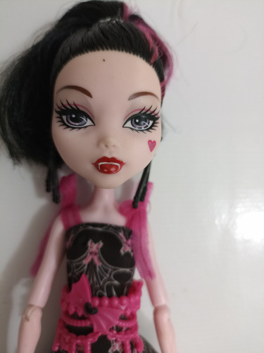 Draculaura Sustos Camara Y Accion Monster High Mattel (Usado)