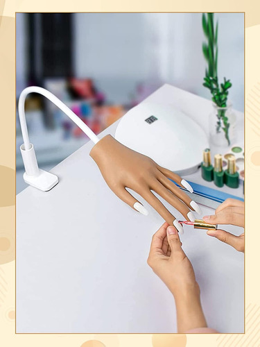 Mano De Práctica Para Uñas Acrílicas: Puntas De Uñas De Sili