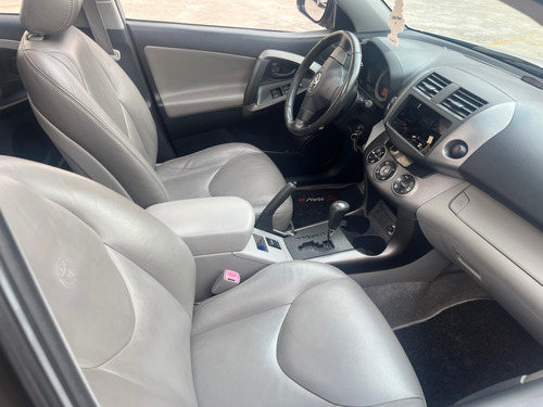 Toyota RAV4 2.4 4x4 Aut. 5p