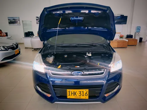 Ford Escape 2.0 Titanium