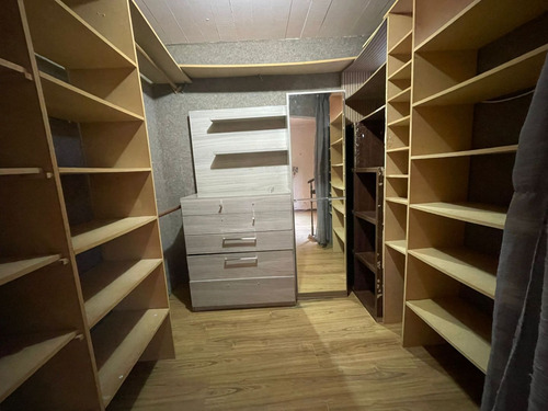 Casa En Venta De 3 Dormitorios En Piriápolis (ref: Iea-1832)