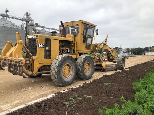 Imagen 2 de 13 de Motoniveladora Caterpillar 14g. Excelente