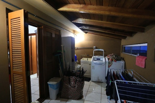 Casa Em Aberta Dos Morros Com 3 Dormitórios - Mi5314