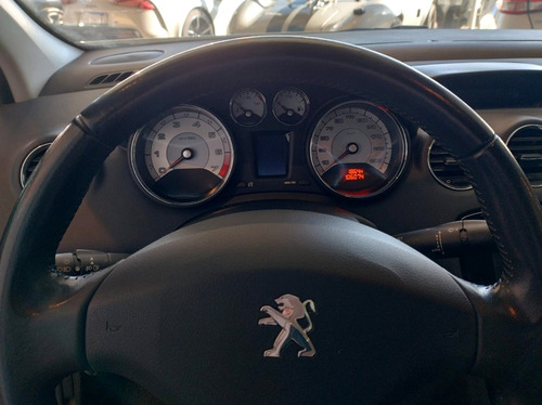 Peugeot 408 1.6 Allure 115cv
