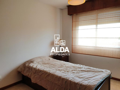 Apartamento Centro Piriápolis 2 Dorms Venta Ap102067