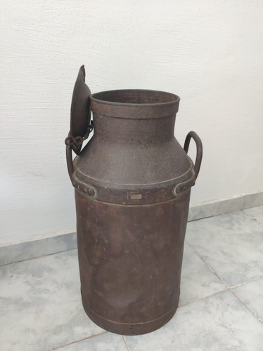 Tarro Lechero De Hierro - En Saavedra - Leer Descripción (Usado)
