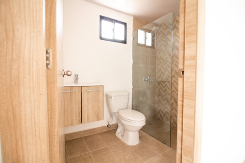 Hermoso Y Confortable Complejo De Apartamentos A Tan Solo 5m