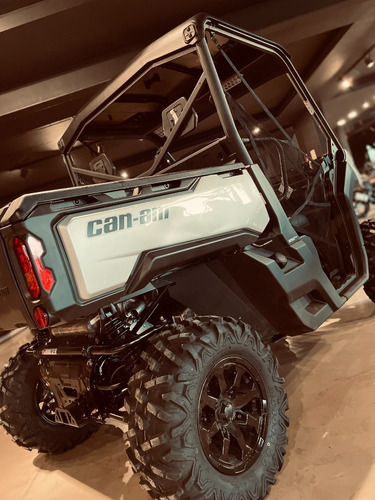 Imagen 8 de 24 de Can Am Defender Hd10 1000cc Xt C/ Techo Full Equipamiento