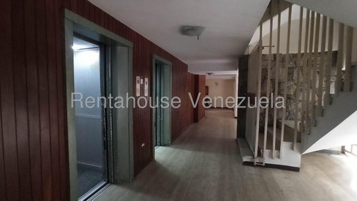 Apartamento En Venta En Los Palos Grandes Bh