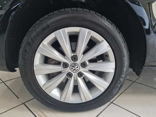Imagem 15 de 15 de Volkswagen Fox 1.0 8v (g2) (trend) 4p 2013