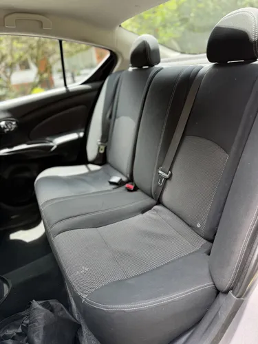 Nissan Versa 1.6 Advance