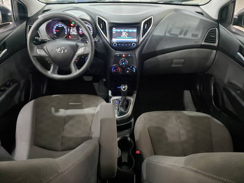 Hyundai Hb20s 1.6 Comfort Plus 16v Flex 4p Automático
