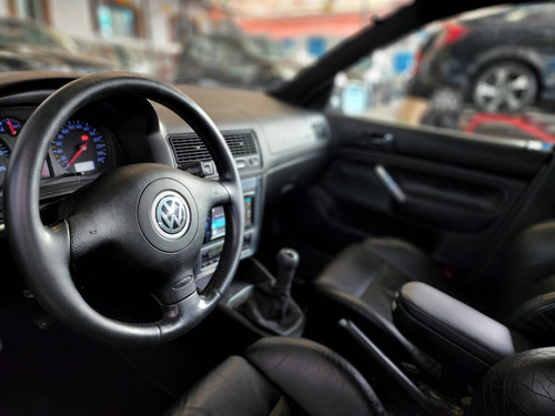 Imagem 7 de 15 de Volkswagen Golf 1.8 Mi Gti 20v 150cv Turbo Gasolina 4p