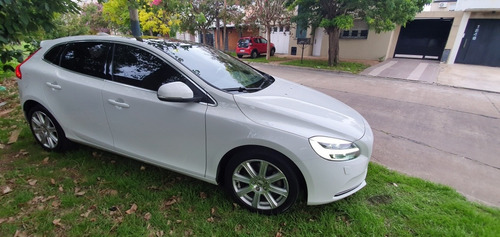 Volvo V40 1.6 T4 Inscription 2017