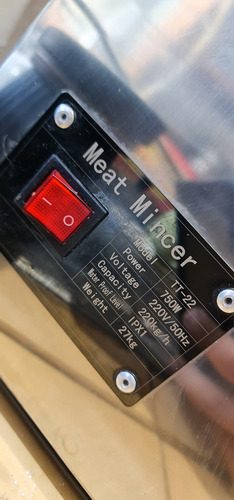 Moledora De Carne 22. 220kg/hora. Modelo: Tt22 Marca: Ita (Usado)