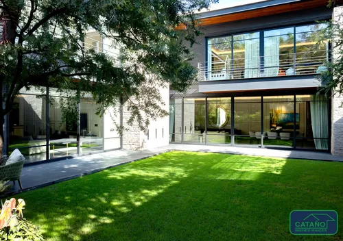 Residencia En Venta, Jardines Del Pedregal, Rocas