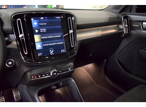 Volvo XC40 1.5 T5 RECHARGE R-DESIGN GEARTRONIC