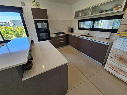 Venta Casa Amoblada San Felipe Canning Con Pileta