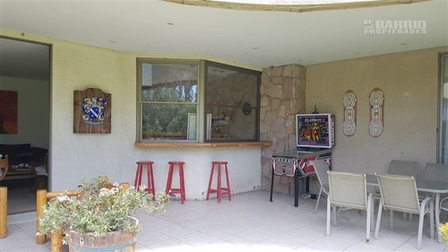 Imagen 6 de 20 de Casa En Venta En Sector Poniente, Chicureo,colina