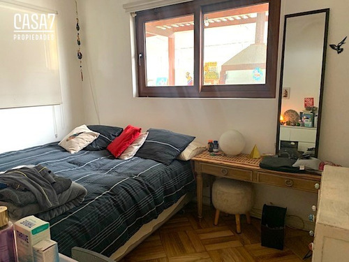 Casa En Venta De 3 Dorm. En Ñuñoa