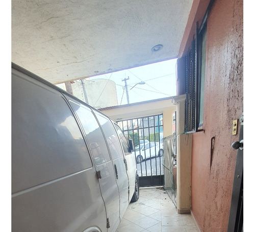 Casa En Fraccionamiento Con Seguridad Privada. Trato Directo