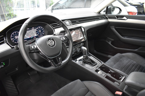 Volkswagen Passat 2.0 Tsi Highline 220cv - Car Cash