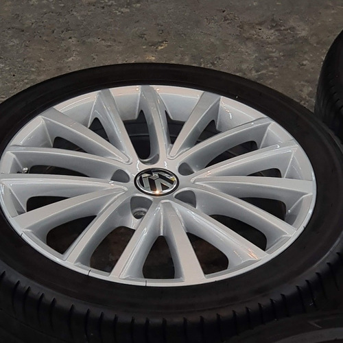 Imagen 6 de 8 de Volkswagen Vento 2.0 Sportline Tsi 200cv Bi-xenon Dsg 2014