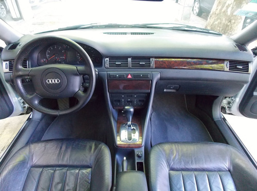 Imagen 12 de 25 de Audi A6 2.4 V6 Tiptronic 1999 Carbone