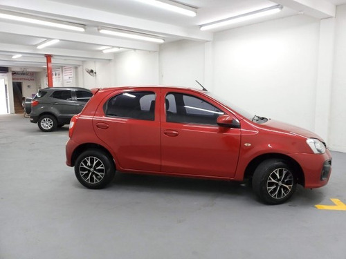 Imagem 4 de 15 de Toyota Etios 1.3 16v X 5p