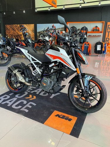 Ktm - Duke 390 | No Yamaha, No Honda, No Z400, No Kawasaki