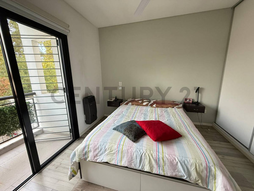 Venta Departamento 2 Ambientes Con Cochera Castelar Norte Apto Credito
