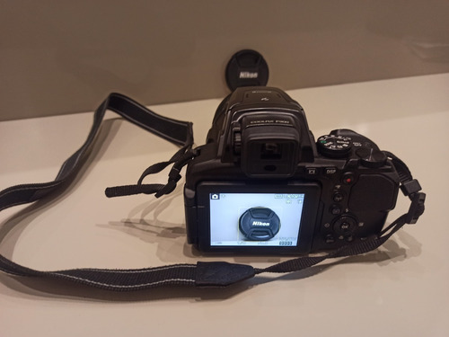 Camera Nikon P900