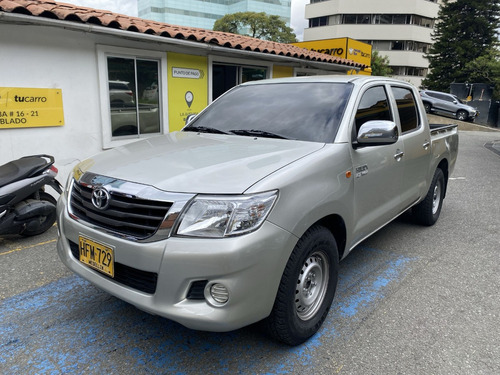 Toyota Hilux 2.7 4x2 | TuCarro