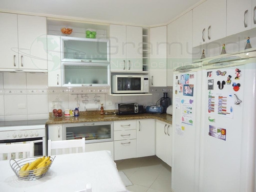 Casa Sobrado Para Venda, 4 Dormitório(s), 210.0m² - 3235