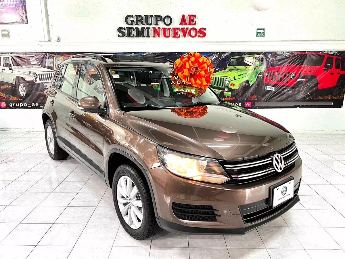 Volkswagen Tiguan 2.0 Sport&style Paq Nave At