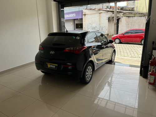 Hyundai HB20 1.0 Unique Flex 5p